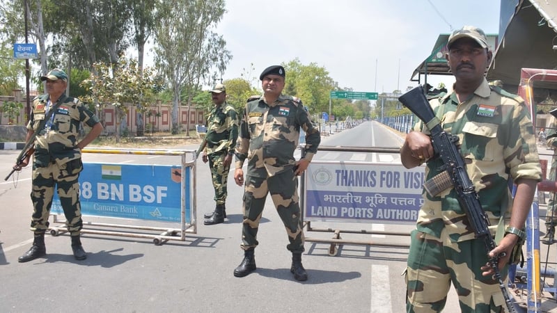 India and Pakistan urged to have 'maximum restraint' after Kashmir attack