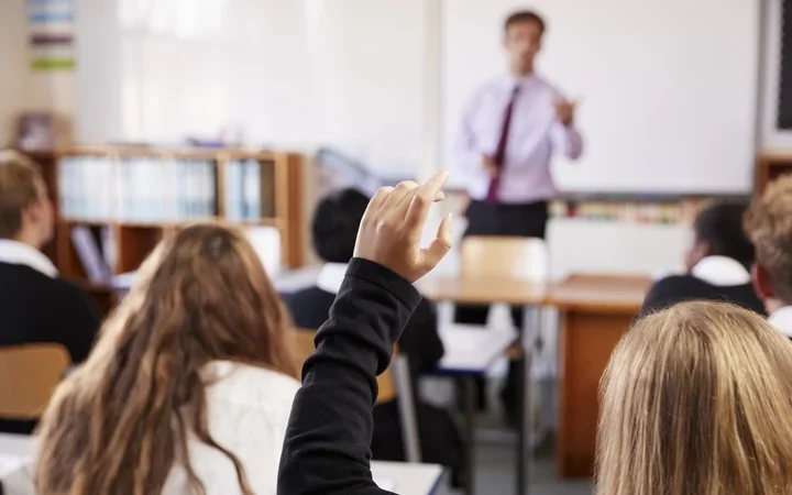 New teachers may be eligible for permanent contract after a year, says minister