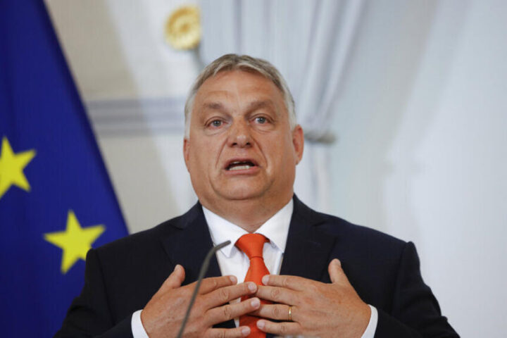 European Editors Rally Against Hungary’s New Media Law