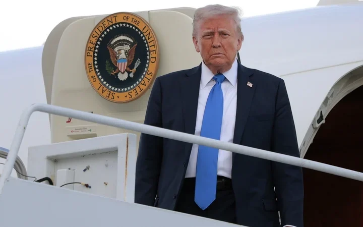 Trump hails Air Force One 'gift' after Qatari luxury jet reports