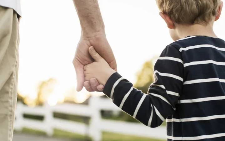 14% of young children not living with fathers - ESRI