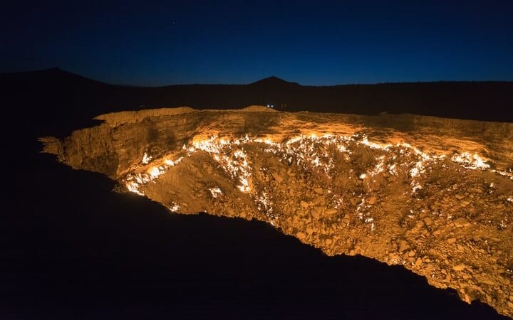 'Gateway to Hell' - gas fire burning for 50 years reduced