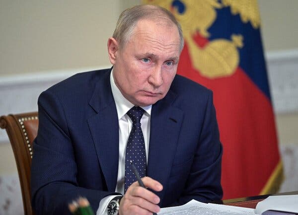 Kremlin Dismisses Ceasefire as Putin's Spokesman Declares “Strategic Advantage” in Ukraine War