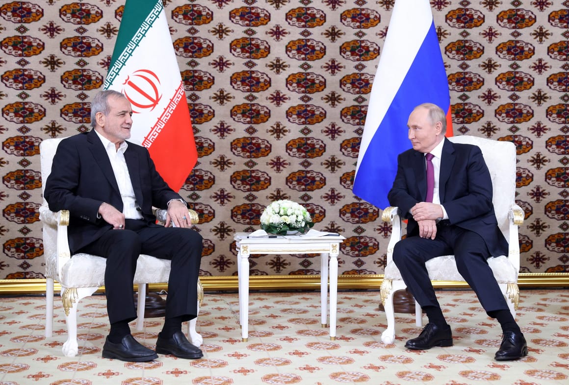 Russia Endorses Iranian Attacks on US Bases, Deepening Regional Chaos