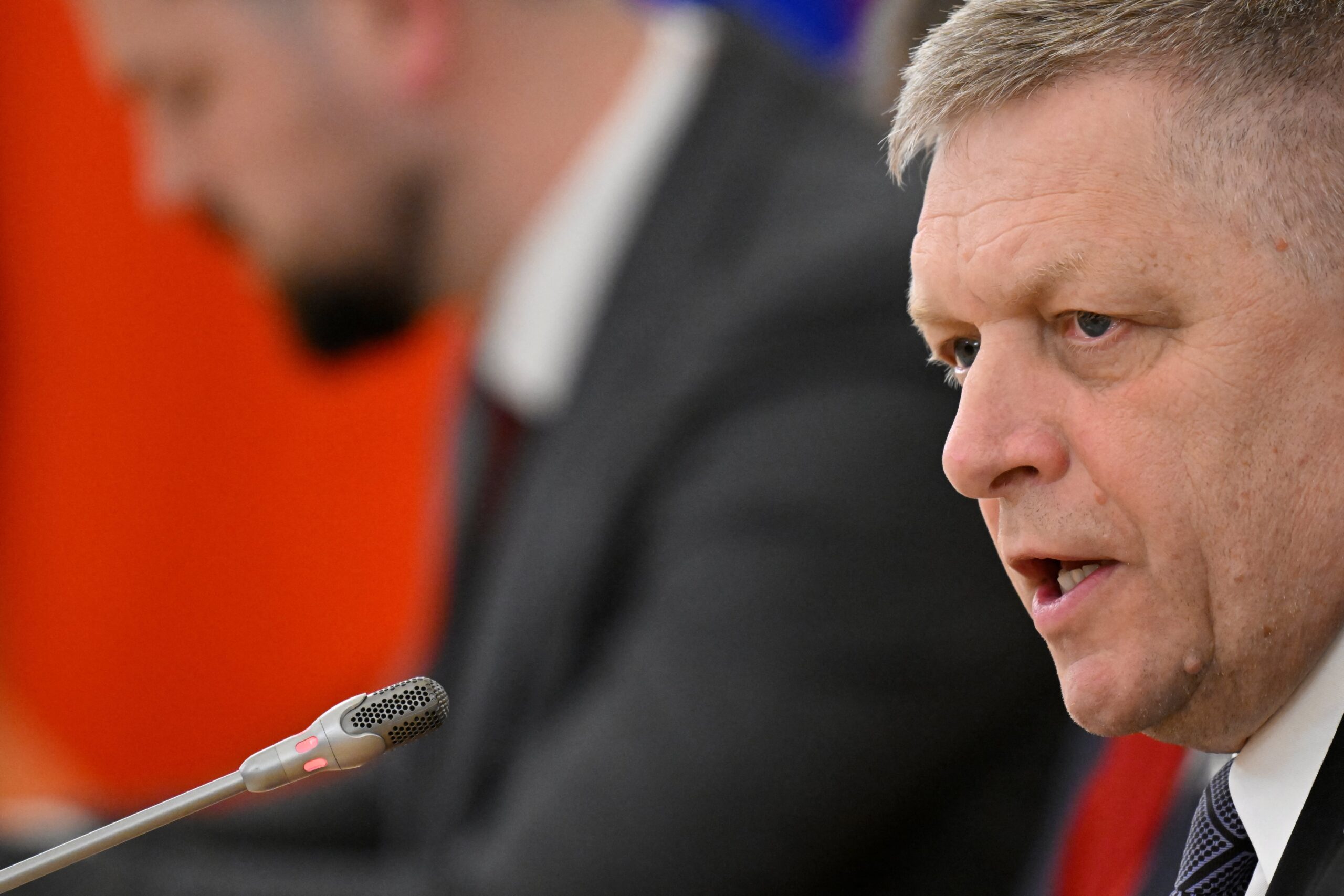 Slovakia’s NATO Loyalty Questioned After PM Fico Threatens Exit Over Defence Spending