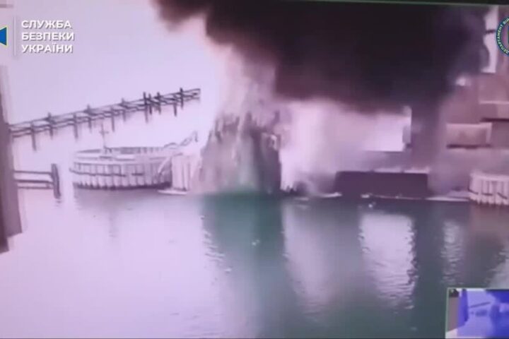 Ukraine claims fresh attack on Crimean bridge