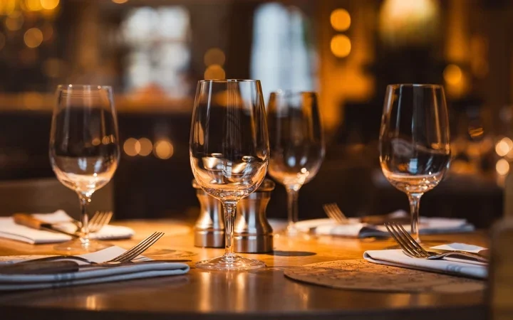 Government considers delaying hospitality VAT reduction