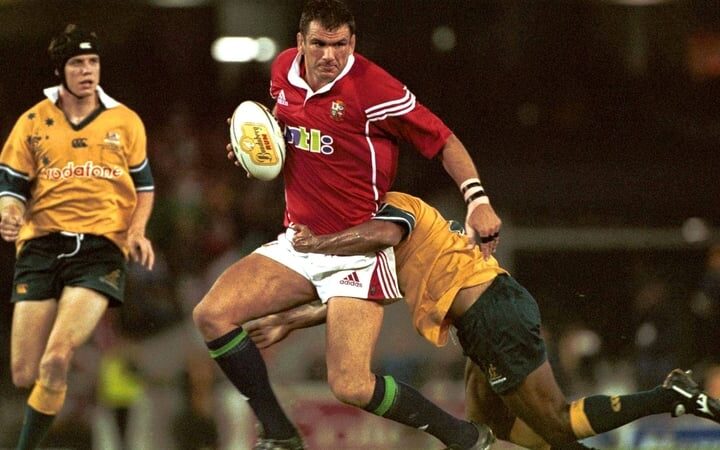 Lions call on former captain Martin Johnson for second Test inspiration