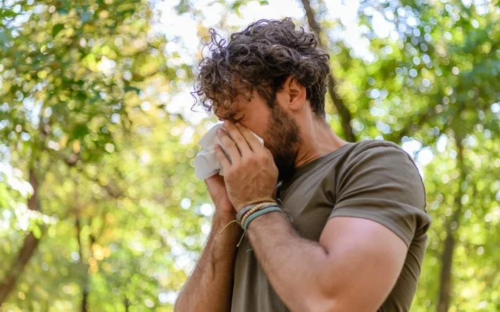 More people presenting with hay fever due to high pollen levels