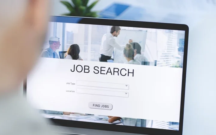 'Notable reductions' in graduate hiring due to AI
