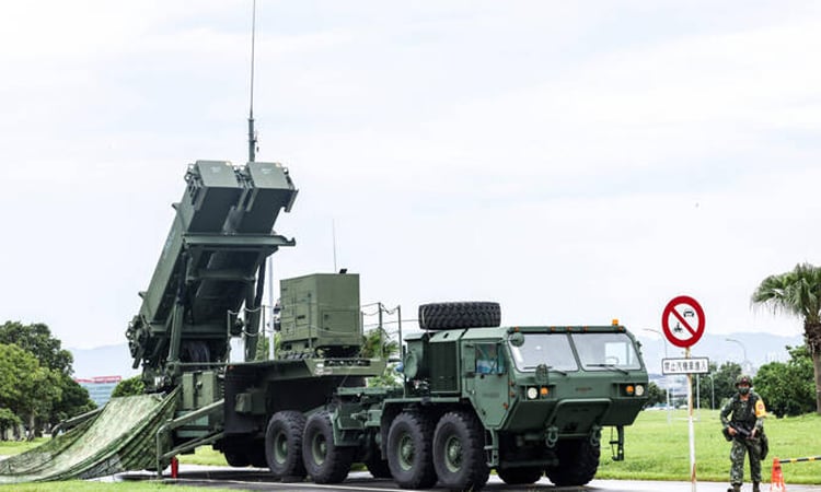 Trump says US will send Patriot missiles to Ukraine