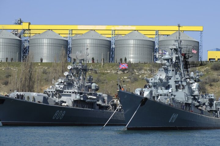 Shadow from Crimea: Crimean Crews in “Shadow” Russian Fleet’s Service 