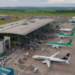 What does data tell us about migration to and from Ireland?