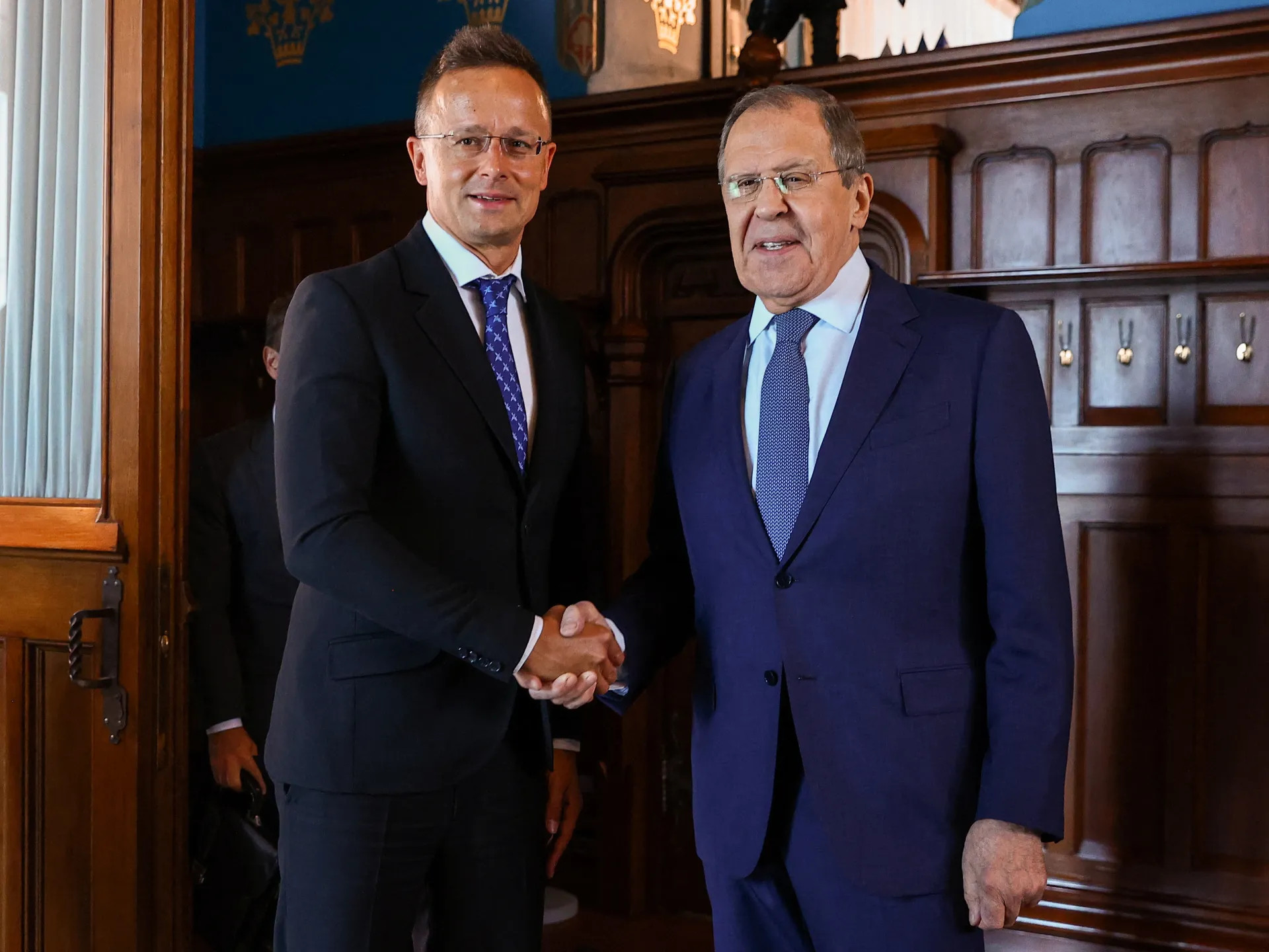 Hungarian foreign minister visits Moscow amid EU energy tensions