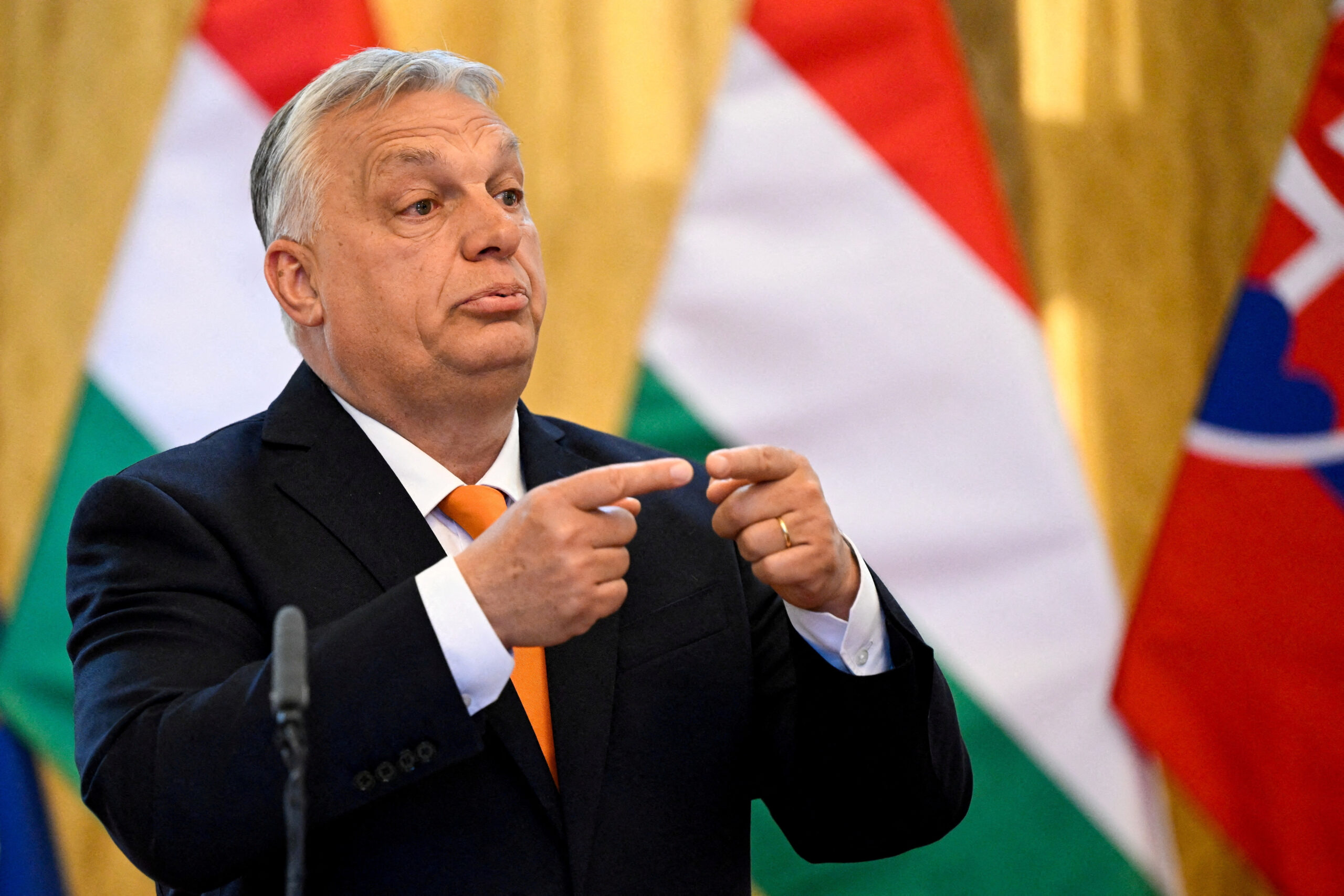 Hungary rejects EU plan to ban Russian oil and gas imports