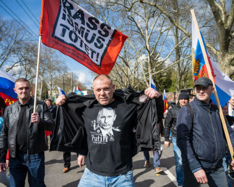 Russian networks intensify disinformation targeting Ukrainian refugees in the US