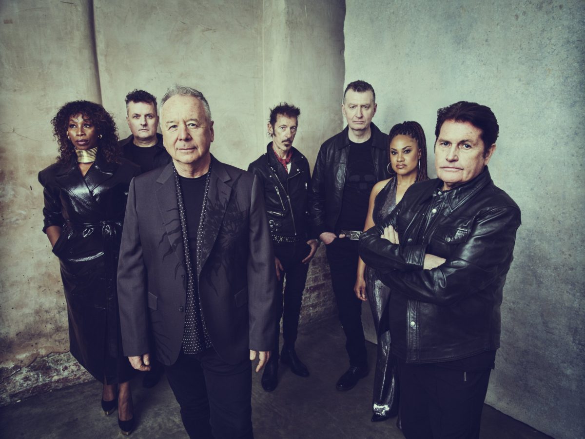 Jim Kerr praises Liam Gallagher as a supportive stepfather to his son