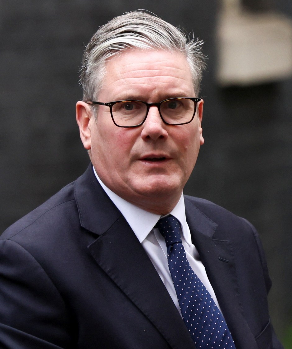 Keir Starmer criticizes Robert Jenrick for comments on integration and community cohesion