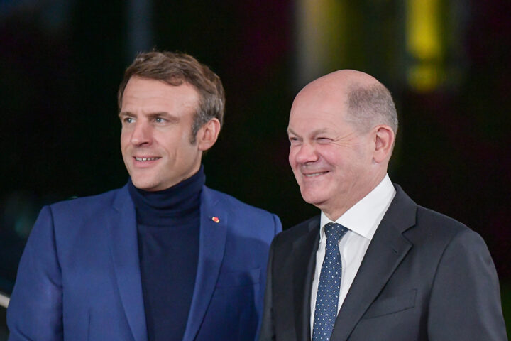 Macron and Scholz Unite Against Trump’s Tariff Threats