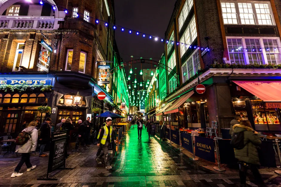 Pubs to extend hours and host more events to stimulate economic growth