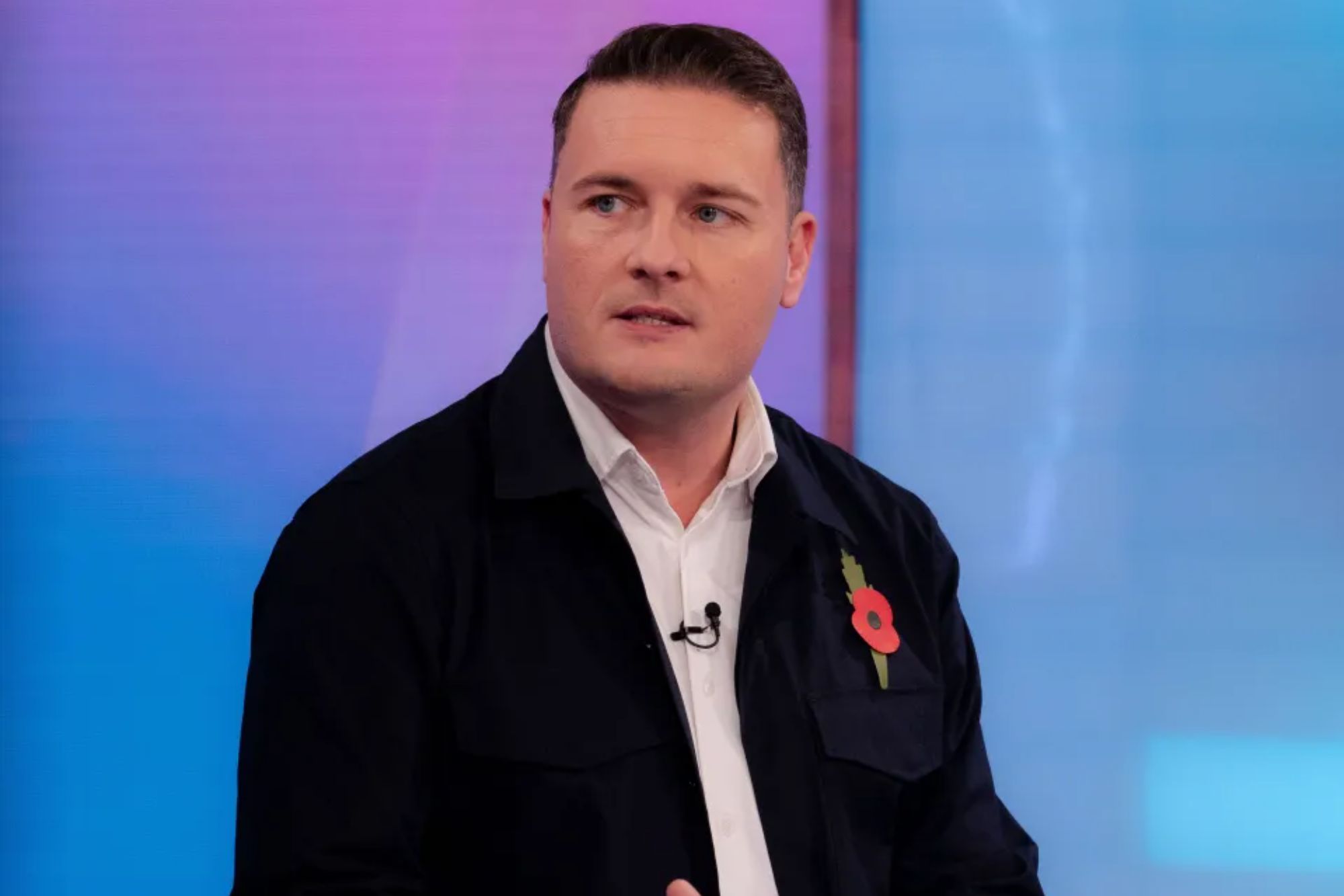 Therapists advised to recommend employment as treatment for anxiety and depression