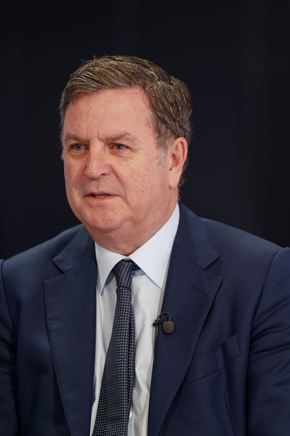 Tories propose ban on benefits for foreign nationals to address rising Reform popularity