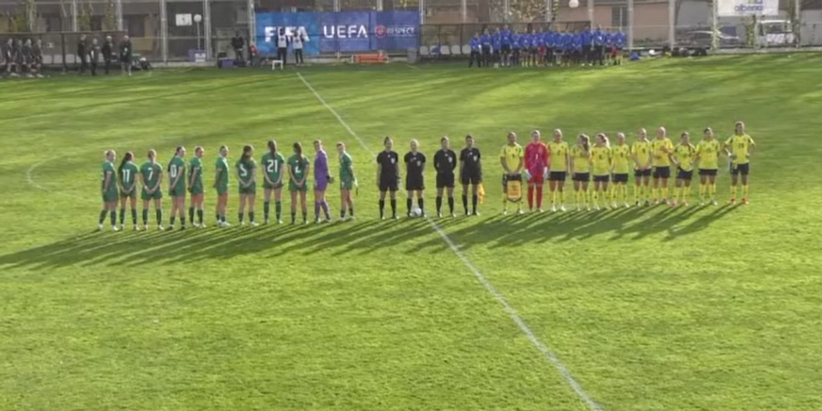 Anthem blunder sees 'God Save the King' played as Ireland women's team takes the field