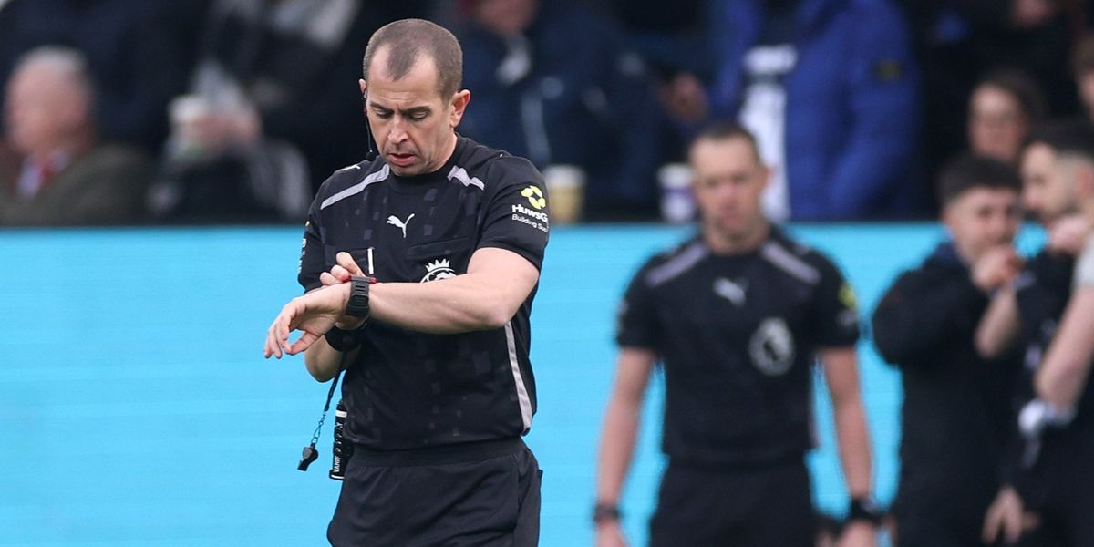 Burnley and Chelsea match delayed due to assistant referee technology failure