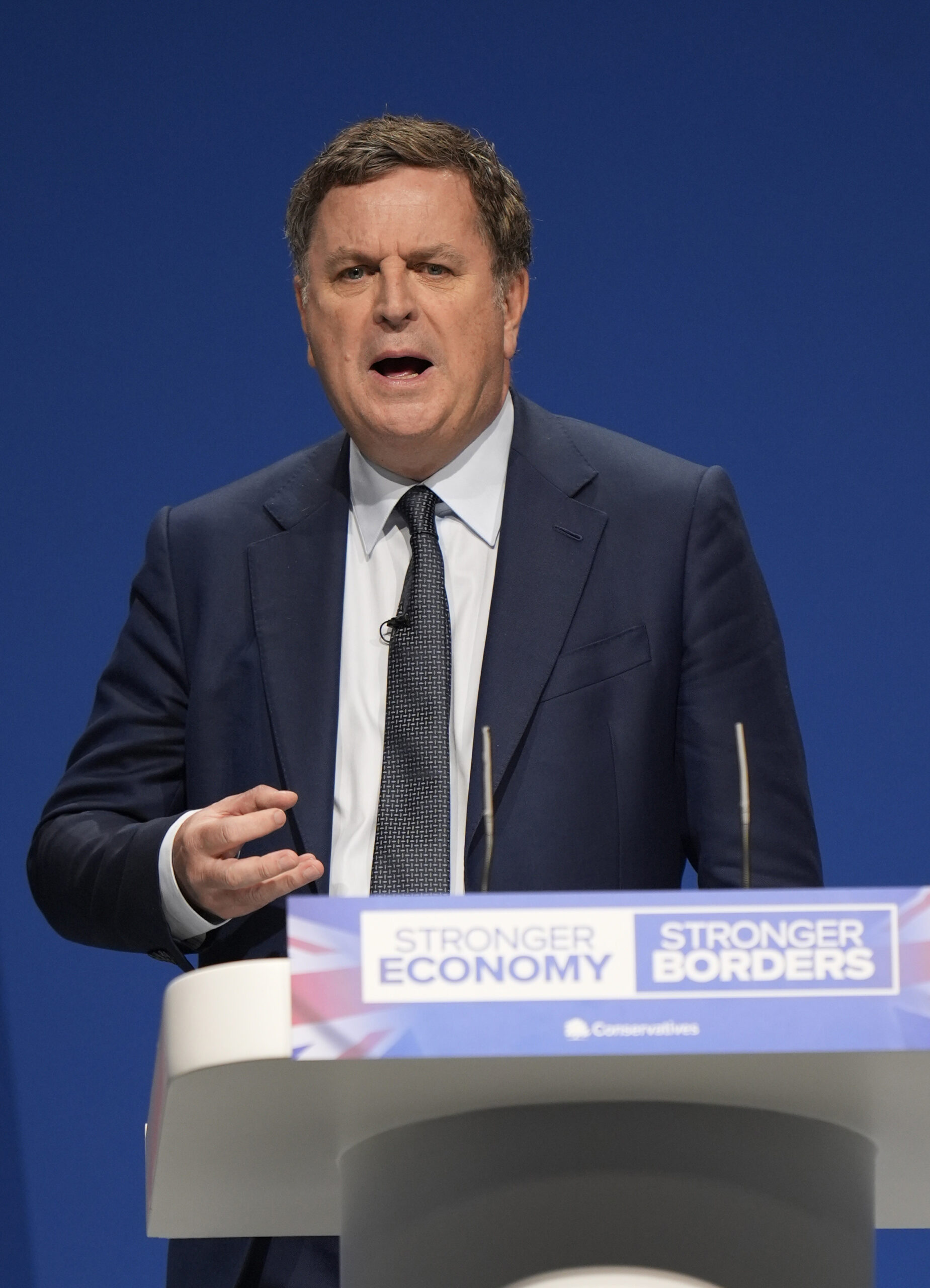 Calls for investigation into Rachel Reeves over claims of misleading voters and market abuse