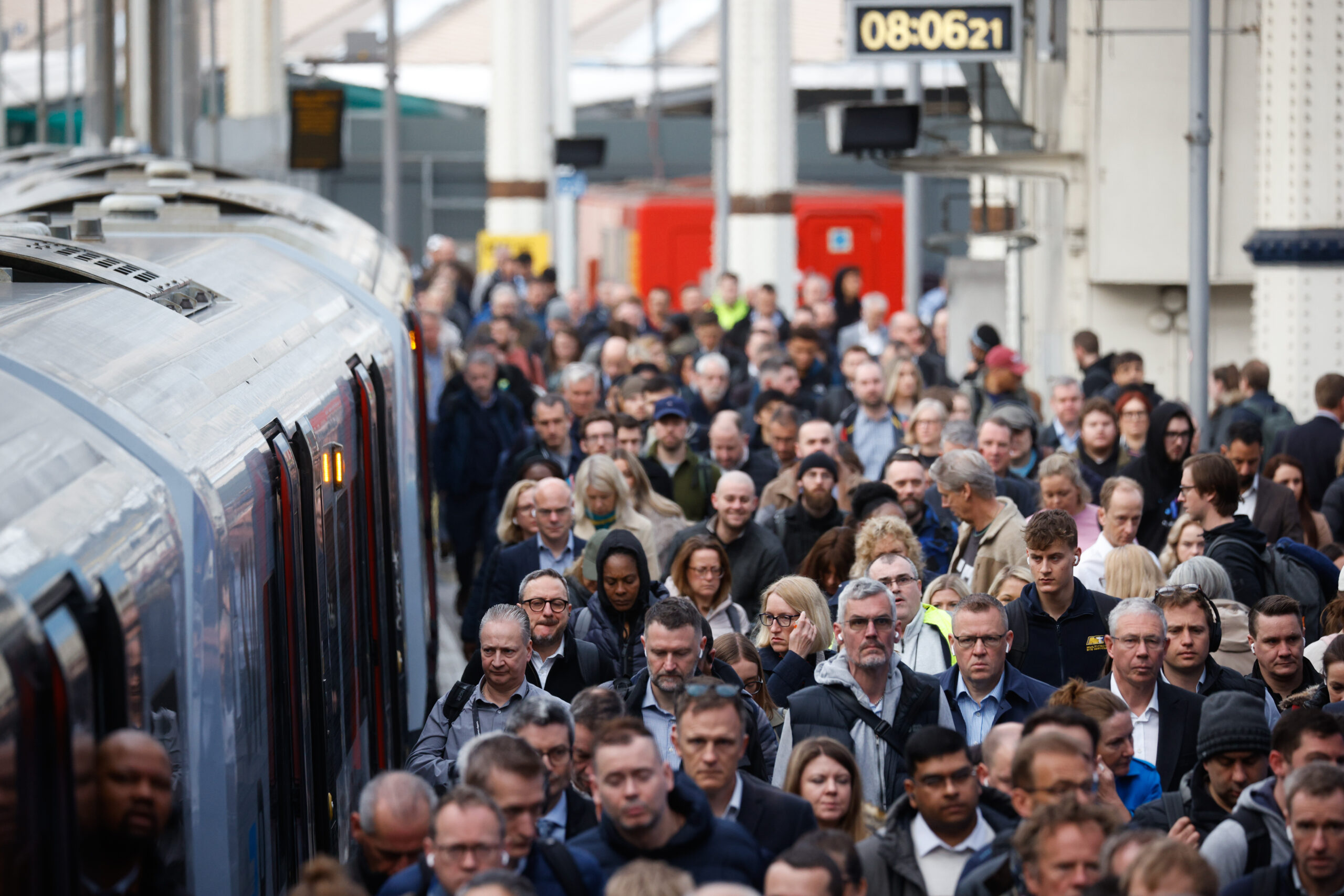 Chancellor announces first rail fare freeze in 30 years, saving commuters hundreds of pounds