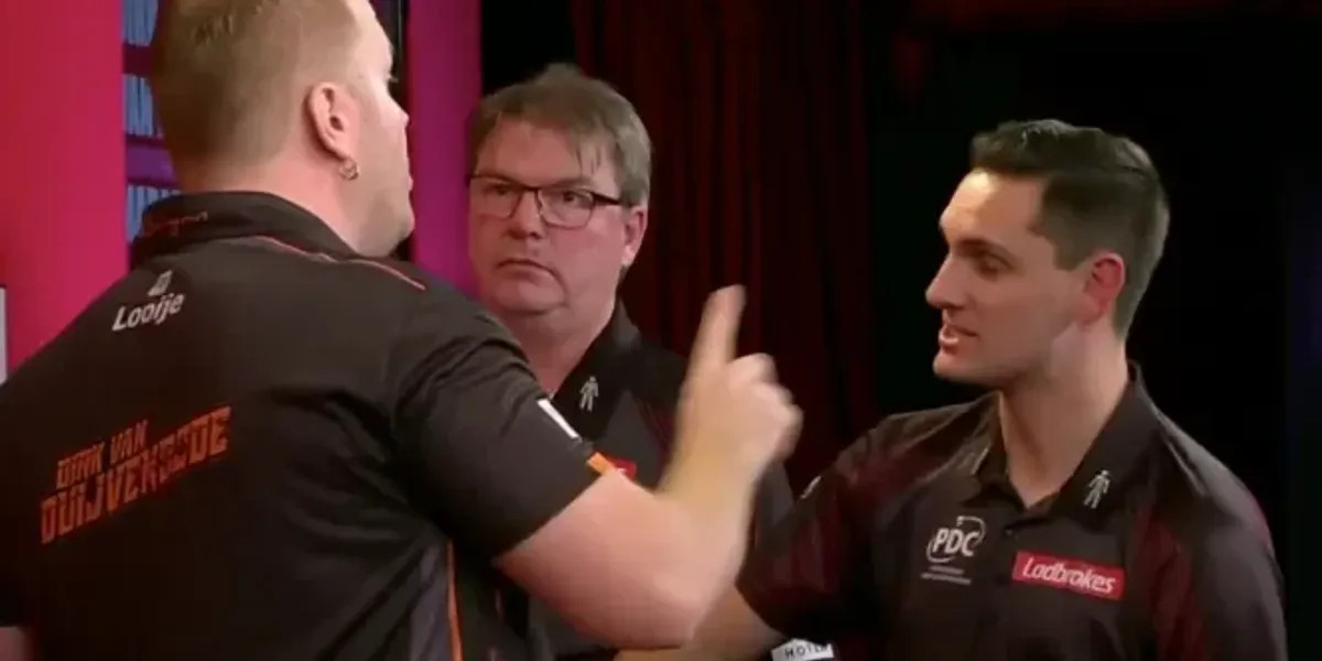 Dirk van Duijvenbode disputes referee's call in controversial Players Championship exit