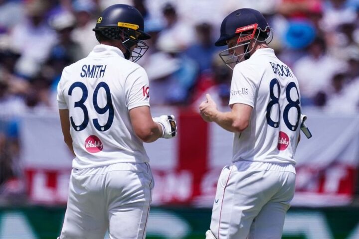 England suffers historic collapse, posting record low balls faced in Ashes Test against Australia