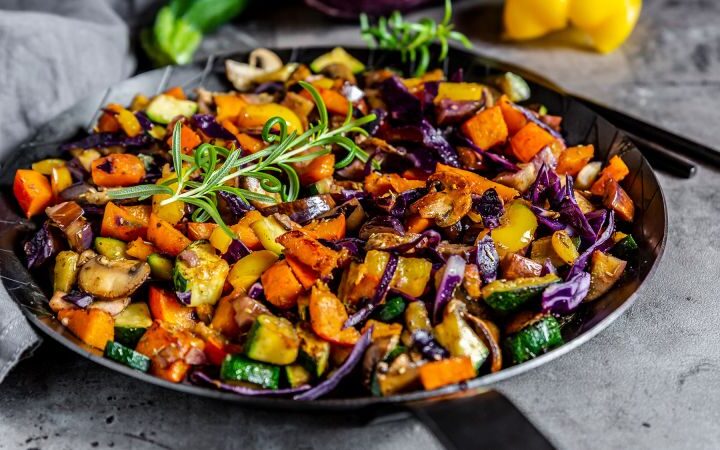 Five tips for a healthier Thanksgiving meal inspired by blue zone eating habits