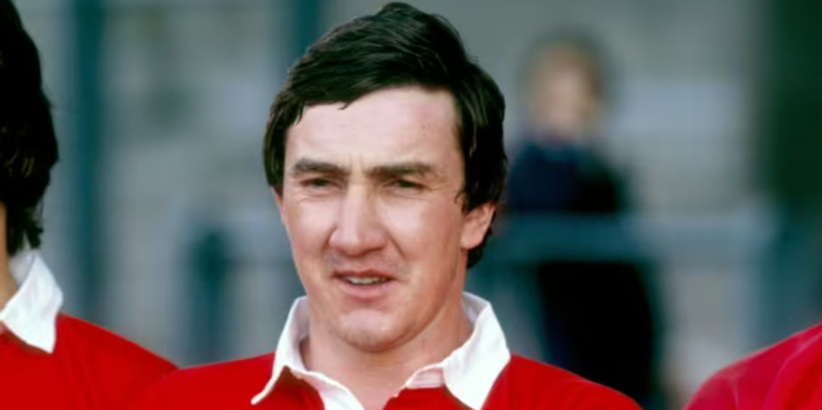 Former Wales rugby captain Mike Watkins dies in Thailand after serious fall
