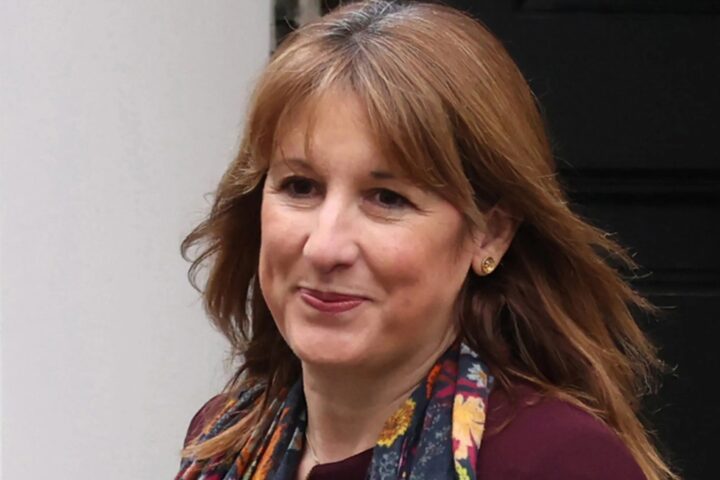 Keir Starmer condemns sexism faced by Chancellor Rachel Reeves amid criticism