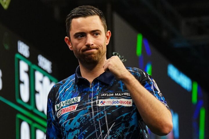 Luke Humphries delivers stunning nine-darter to defeat Michael Smith at Grand Slam of Darts