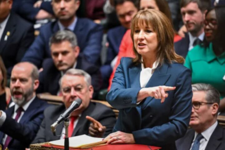 Ministers accuse Rachael Reeves of misleading cabinet on tax deficit following budget backlash