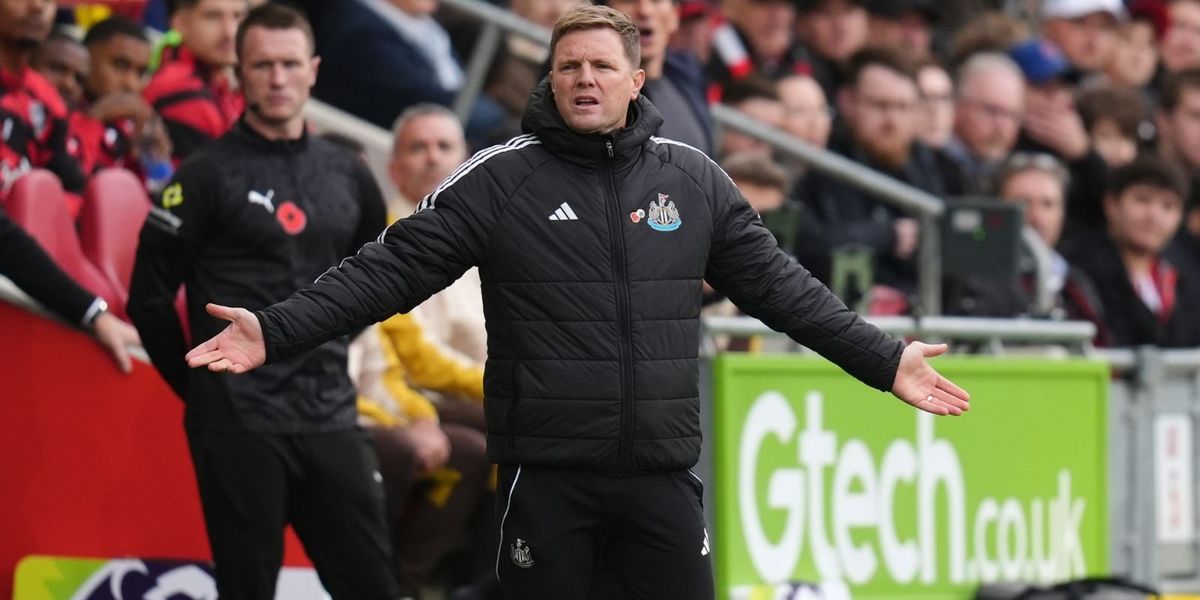 Newcastle fans call for Eddie Howe's sacking after disappointing defeat to Brentford