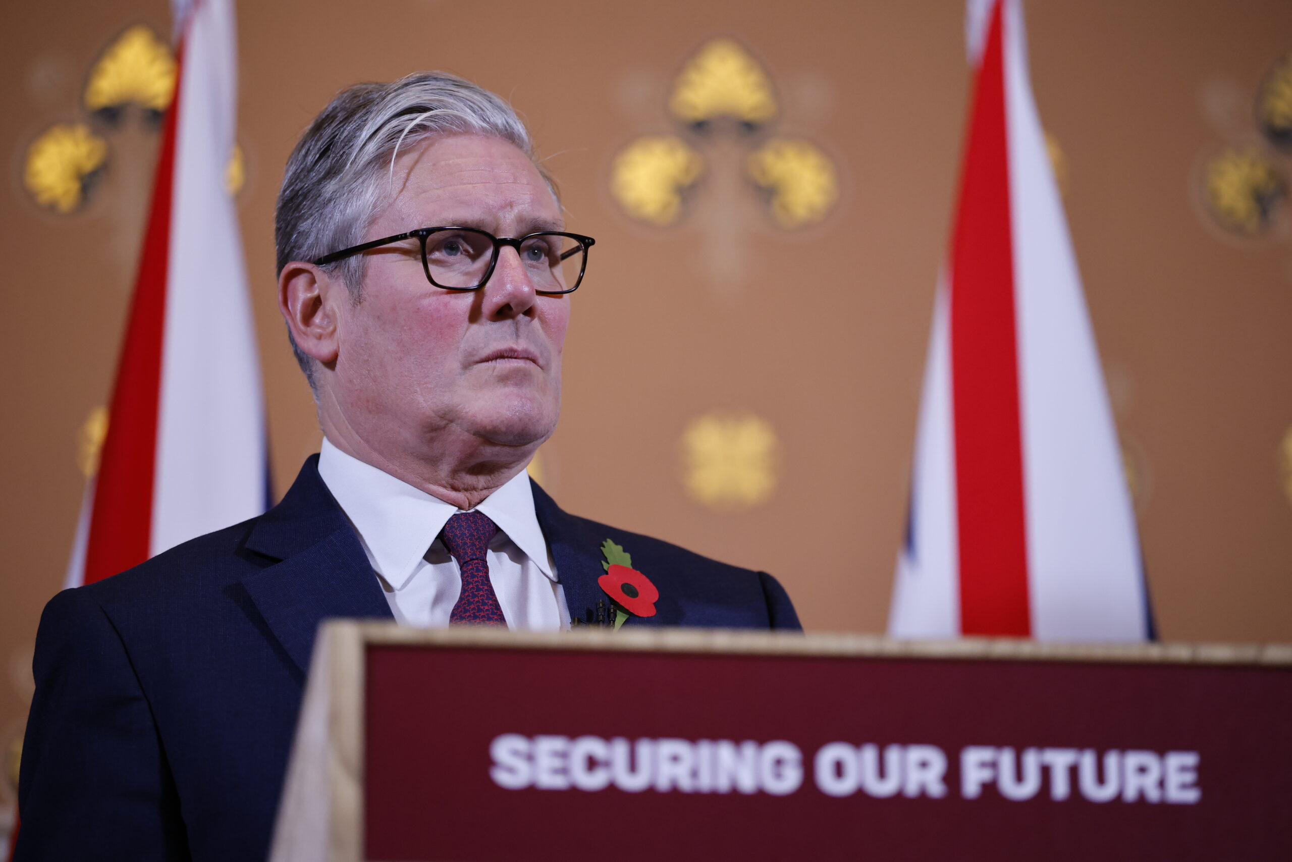 Poll reveals 64% of Brits believe the UK is on the wrong track