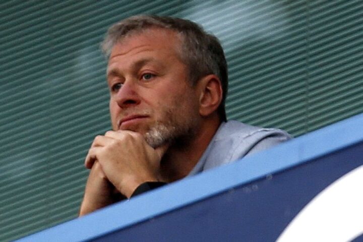 Roman Abramovich criticizes UK government for delays in Ukraine aid fund distribution