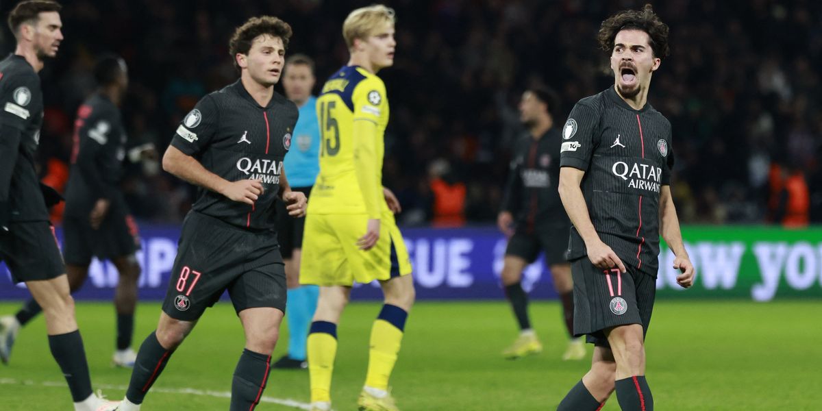 Tottenham falls to PSG in high-scoring Champions League opener under Thomas Frank