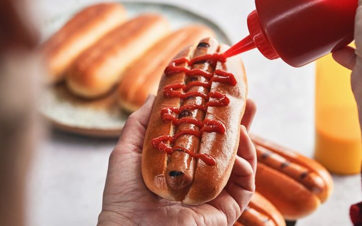 Ultraprocessed food consumption linked to increased risk of precancerous colorectal growths