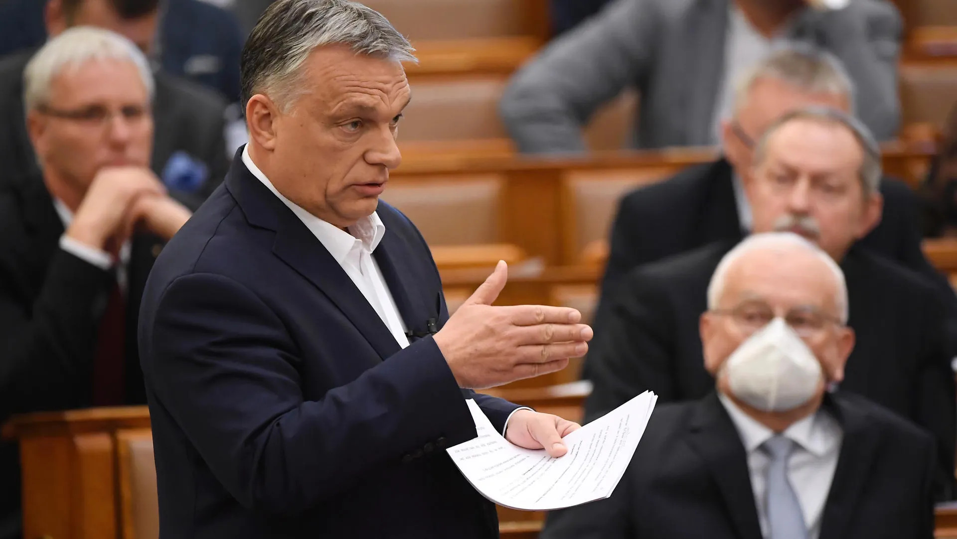 Hungary tightens presidential removal rules in move favouring Viktor Orban
