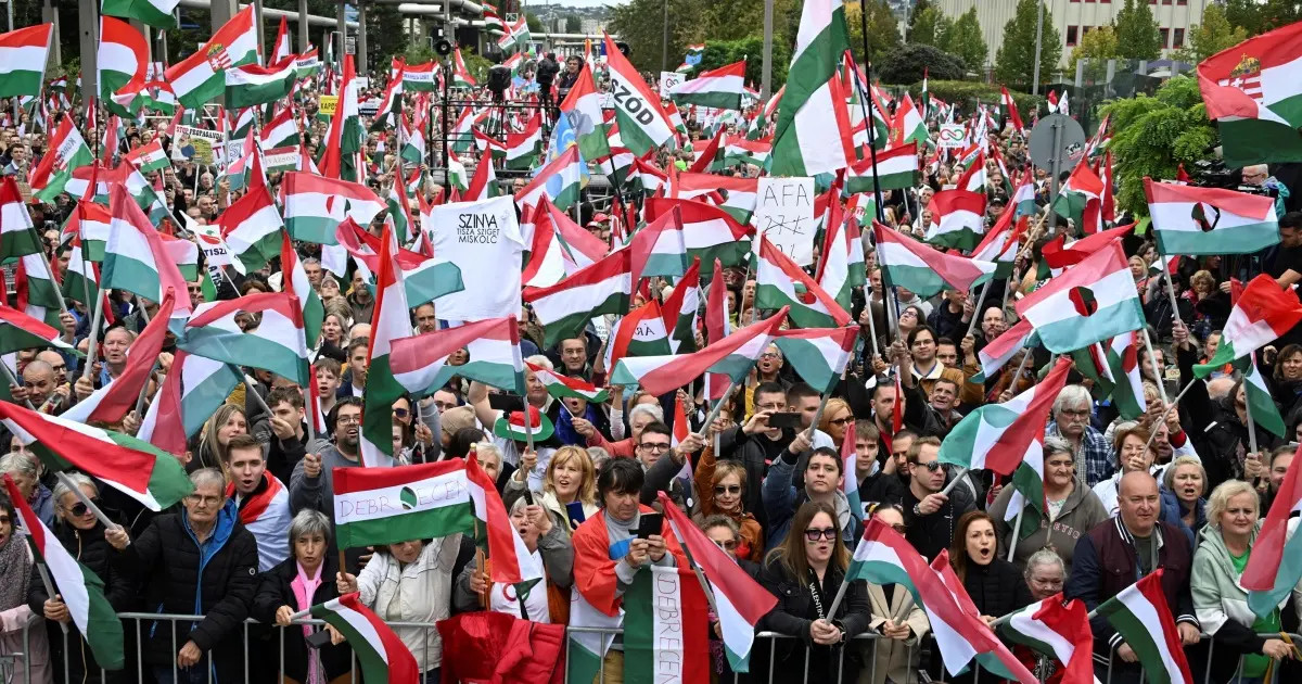 Budapest sees mass protest over child abuse scandal