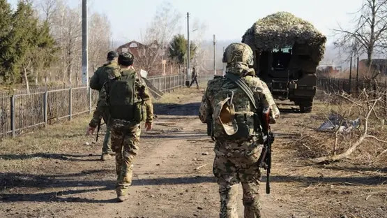 Ukrainian forces encircle Russian units in Kupiansk after clearing north-western districts