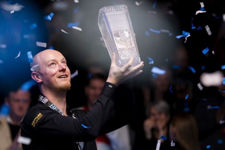 Chris Wakelin claims Scottish Open title and £100,000 prize amid family challenges