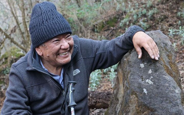 Dr. Sanduk Ruit expands vision care impact by training future doctors and enhancing eye surgeries