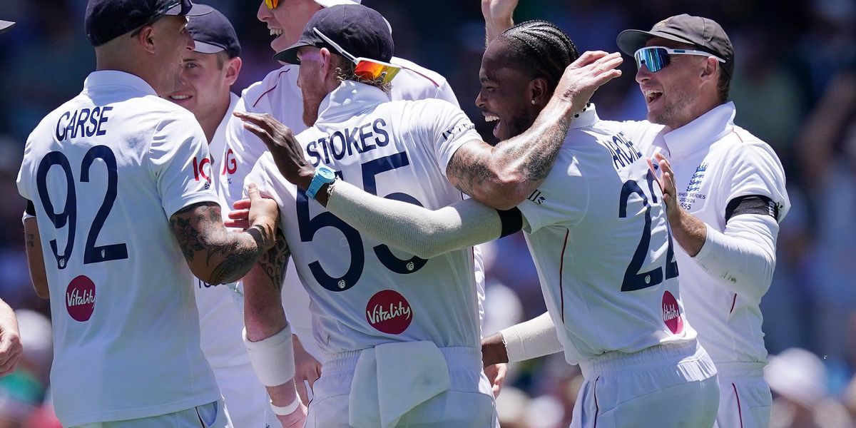 England curbs Australia’s momentum on day one of third Ashes Test in Adelaide