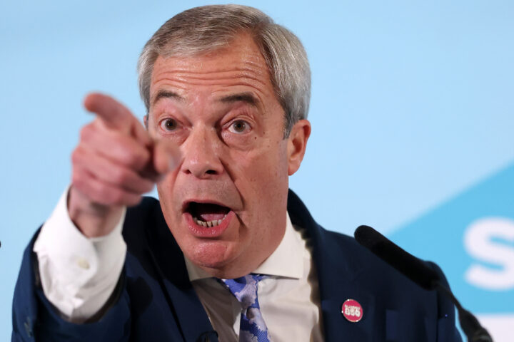 Farage proposes cutting 68,000 civil service jobs to save £5 billion for taxpayers