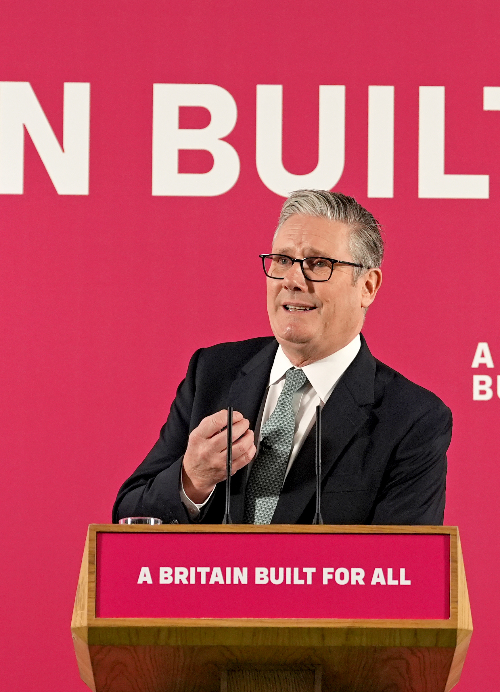 Keir Starmer urges UK to strengthen ties with EU amidst economic growth concerns